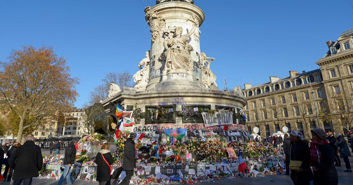France commémore les victimes du 13-Novembre, dix ans après