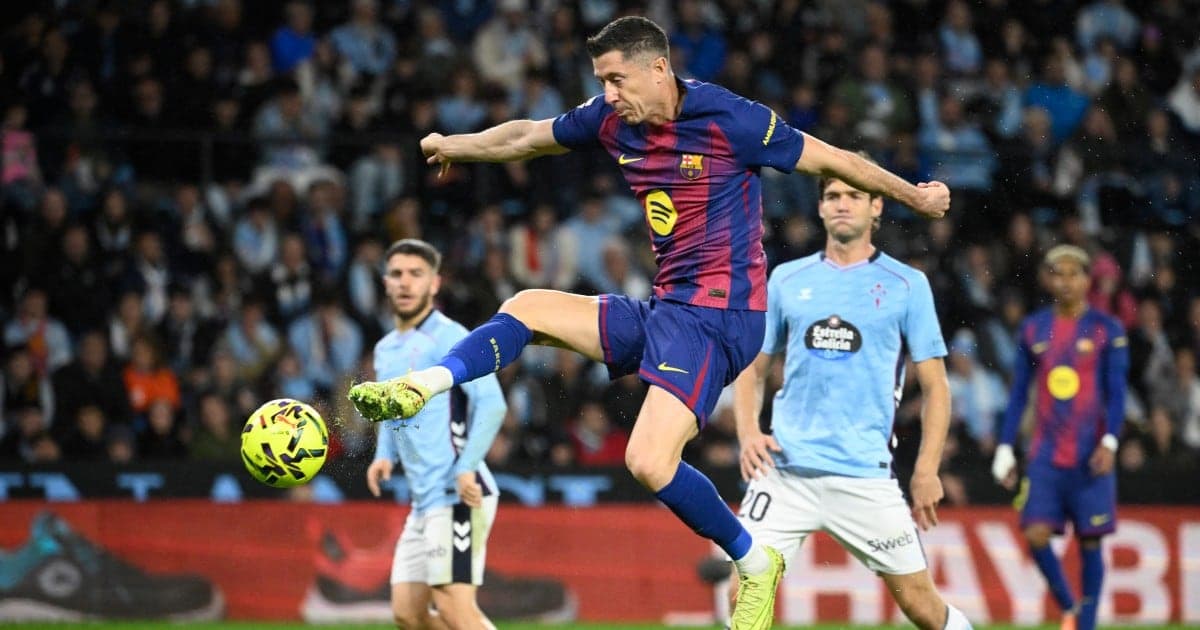 Liga: Lewandowski brille, le Barça se rapproche du Real