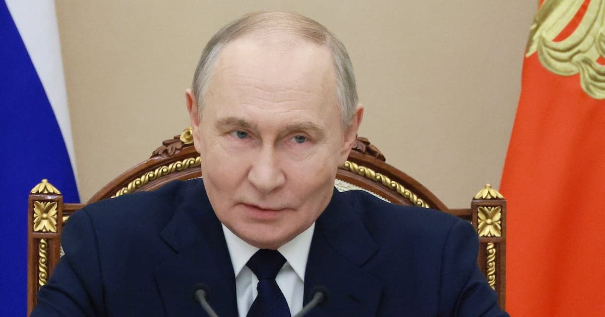 Tensions russo-ukrainiennes: Trump appelle au calme