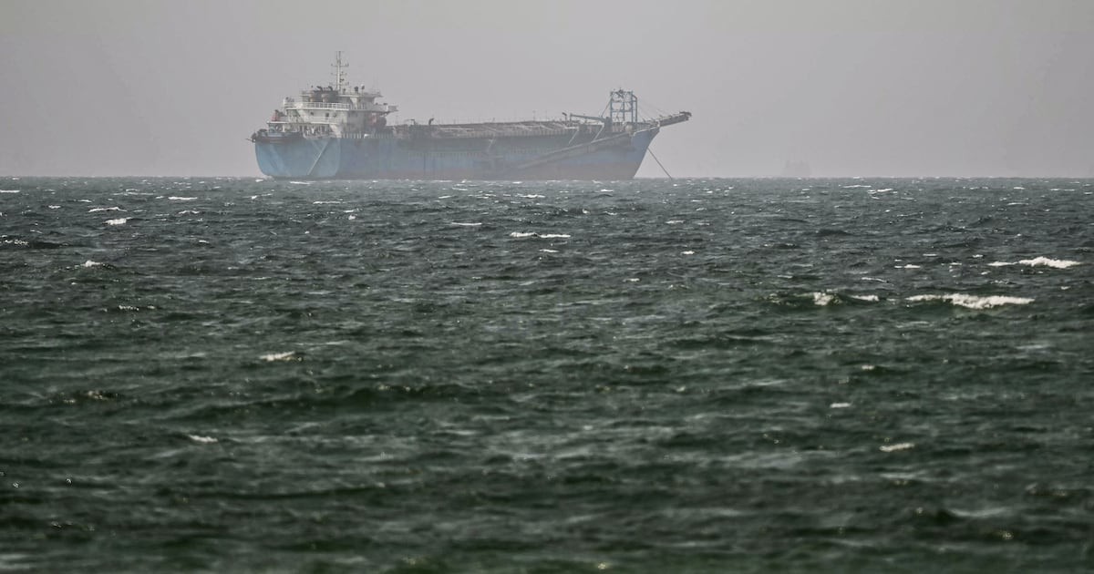 Iran-États-Unis : Trump promet de « frapper fort » après la reprise des hostilités
